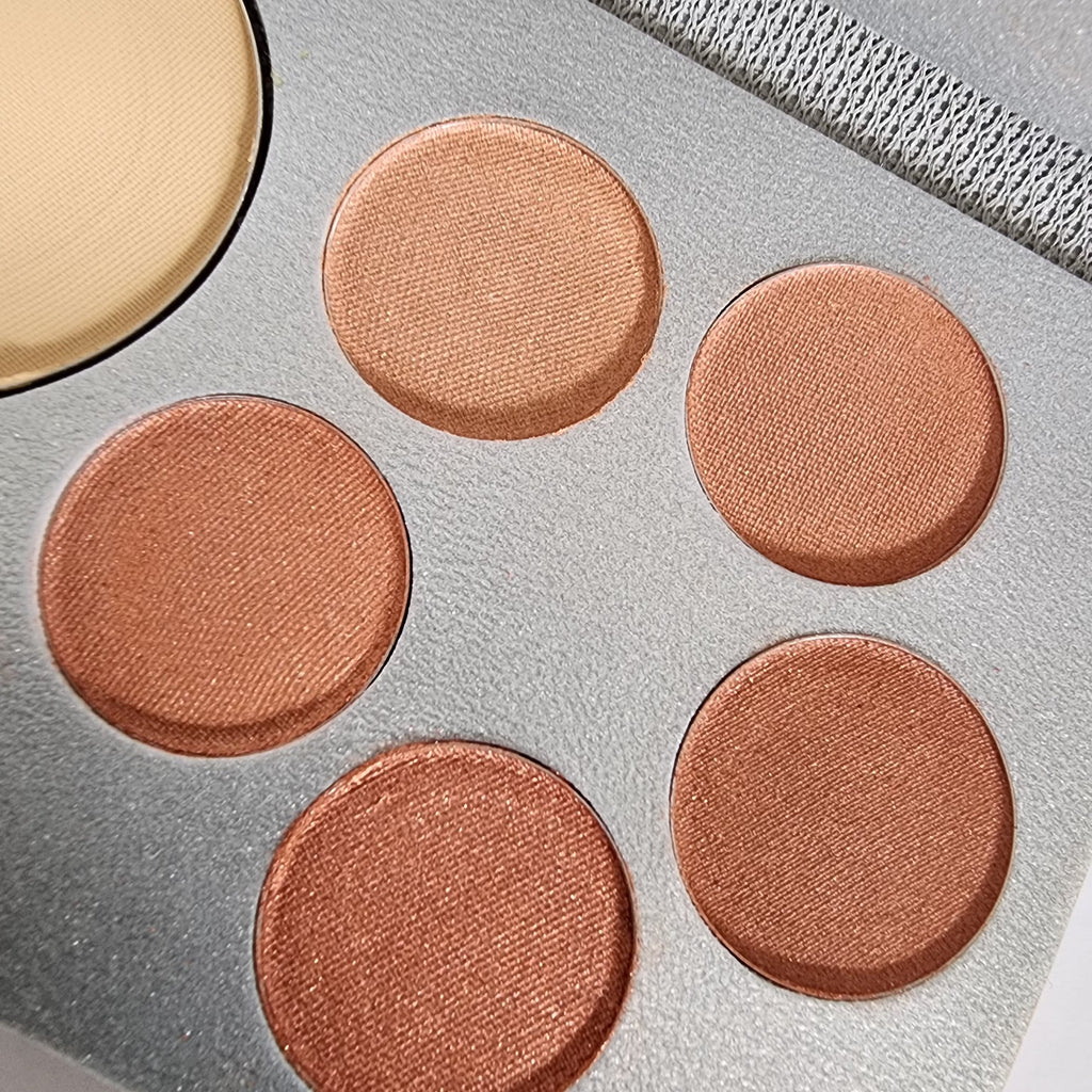 Paleta de Colores - HECHIZO DE AMOR COLORETTEMAKEUPOFICIAL